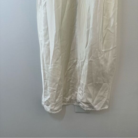 Y2K Victoria’s Secret white slip dress maxi mesh bust detail floral lace size L - Picture 3 of 11